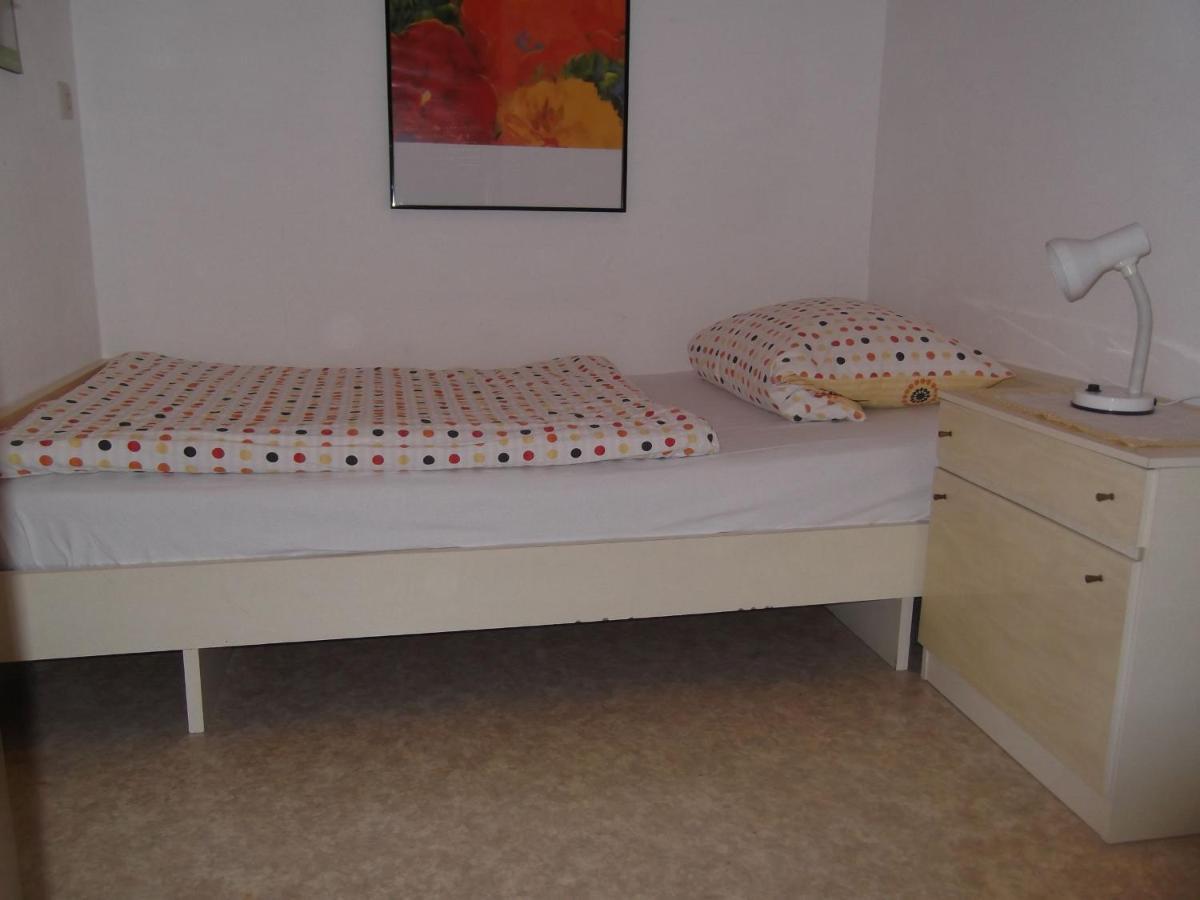Ferienhaus Und Ferienwohnung Knappstein Мёнезе Экстерьер фото