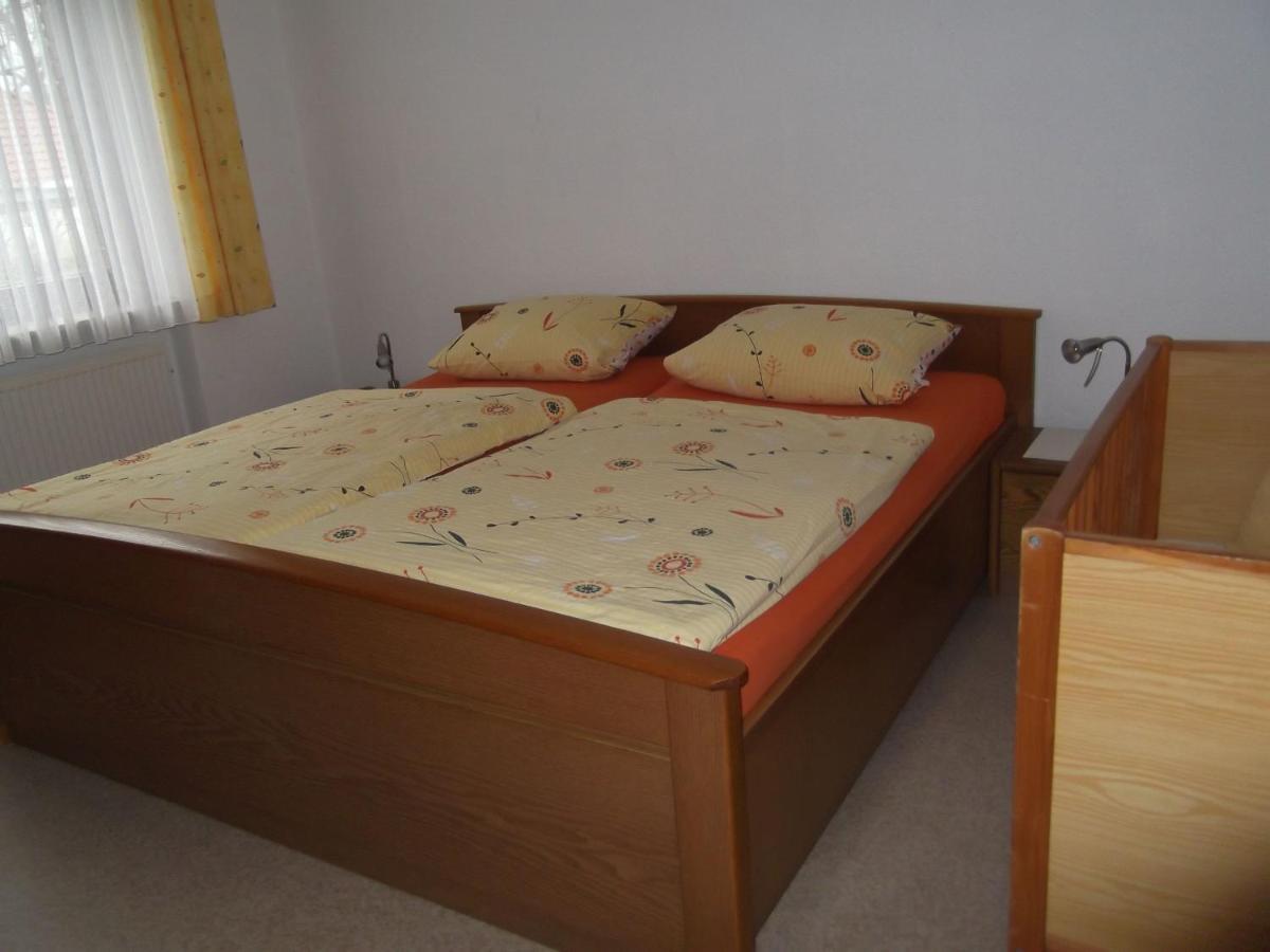 Ferienhaus Und Ferienwohnung Knappstein Мёнезе Экстерьер фото